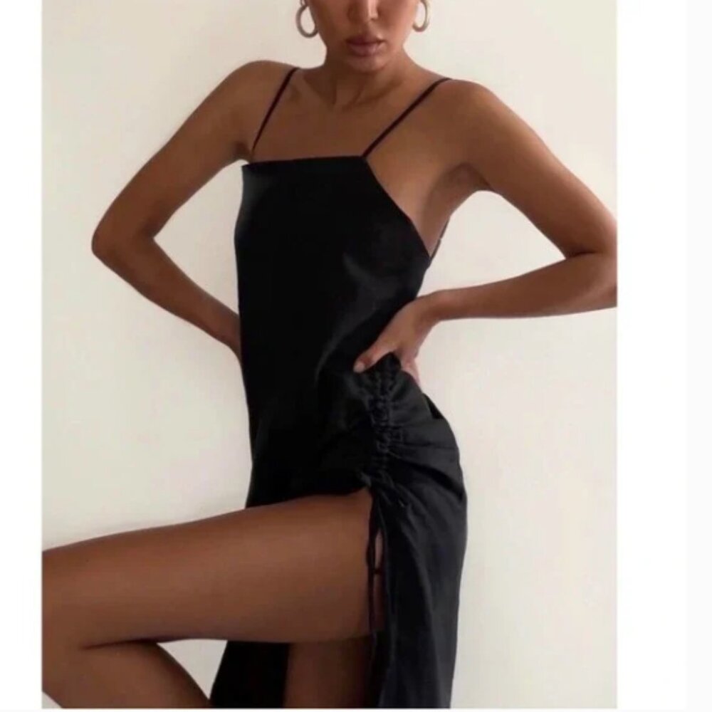 TROIS The Brand Lotte Dress Black Thigh High Slit Size 2-4 in 100% Linen NEW